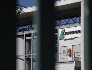 Fransız Yargıtayı, Lafarge’a yönelik “insanlığa karşı suça ortaklık” soruşturmasının devamını onadı
