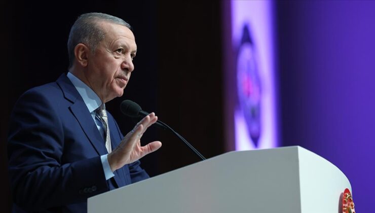 Cumhurbaşkanı Erdoğan: Türkiye Cumhuriyeti ihaneti ve terörü kimsenin yanına kar bırakmaz