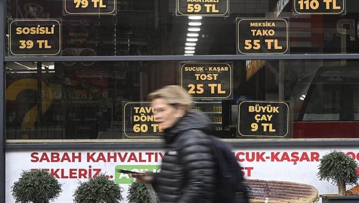 Lokanta ve kafelerde fiyat listelerinin giriş kapısı önünde yer alması uygulaması başladı