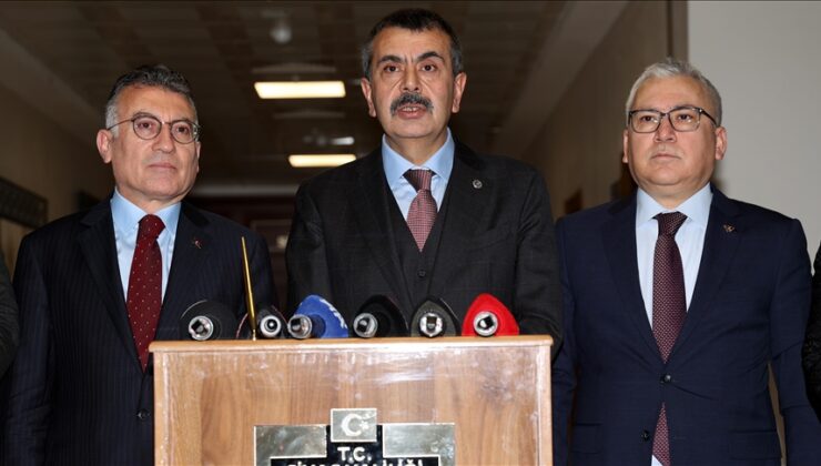 Milli Eğitim Bakanı Tekin: Okullarda belediyelerce yapılması gerekenlerin karşılığında istenen rakamlar çok yüksek