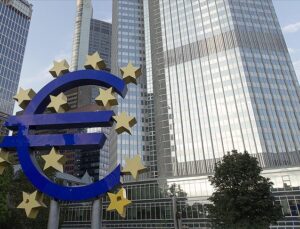 Avrupa Merkez Bankası politika faizini piyasa beklentileri doğrultusunda sabit tuttu