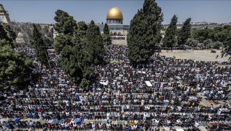 Hamas’tan İsrail’in saldırılarına karşı düzenlenecek “Öfke Cuması”na katılım çağrısı