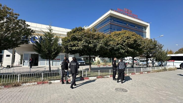 Van’da hastanede silahlı saldırı sonucu biri sağlık çalışanı 2 kişi hayatını kaybetti