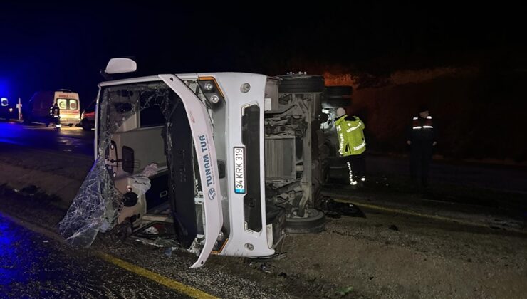 Kastamonu’da devrilen midibüsteki 1 kişi öldü, 23 kişi yaralandı