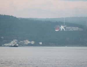 Çanakkale Boğazı sis nedeniyle transit gemi geçişlerine kapatıldı