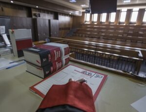 “Yenidoğan çetesi” davasının ikinci duruşmasında ara karar