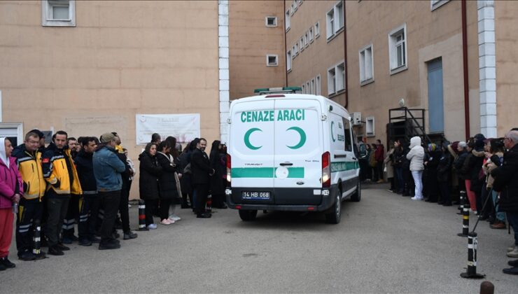 Bolu’daki otel yangınında hayatını kaybeden doktora çalıştığı hastanede veda töreni