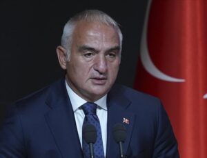 Bakan Ersoy’dan Kartalkaya’daki otel yangınına ilişkin açıklama