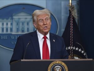 Trump, AB’ye de gümrük vergisi uygulayacaklarını açıkladı
