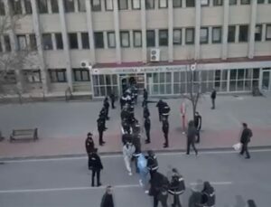 Denizli merkezli silahlı suç örgütüne yönelik operasyonda 32 şüpheli tutuklandı