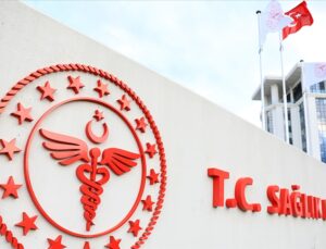 Sağlık Bakanlığından sağlık çalışanlarına yönelik açıklamalarda “hassasiyet” çağrısı