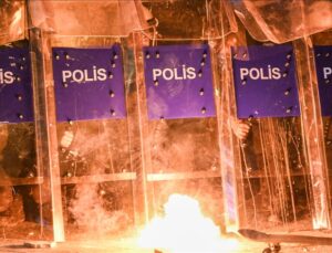 İBB’ye yönelik soruşturmalara ilişkin eylemlerde 1133 şüpheli gözaltına alındı