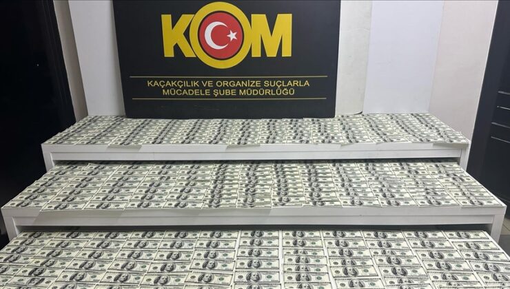 Mersin’de sahte dolar operasyonunda 3 şüpheli tutuklandı