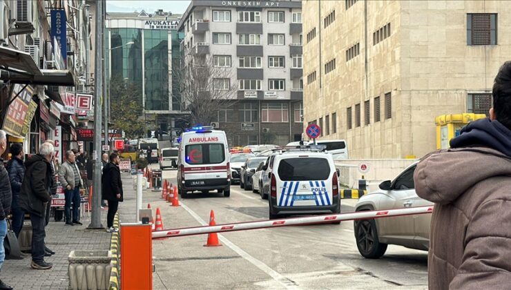 Bursa’da duruşma salonundaki silahlı saldırıyla ilgili 6 sanığa dava açıldı