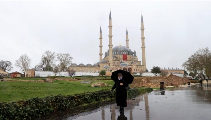Bazı illerde sağanak etkili oluyor