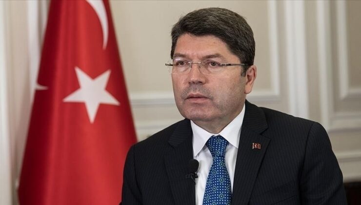 Bakan Tunç: Ticaret hayatını sabote etmeye yönelik bu sorumsuz linç girişimi, açıkça hukuka aykırıdır