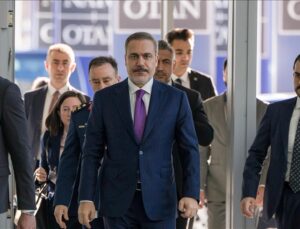 NATO Dışişleri Bakanları Toplantısı ikinci gününde devam ediyor