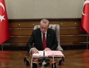 Cumhurbaşkanı Erdoğan, 13 üniversiteye rektör atadı