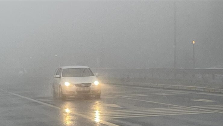 Bolu Dağı’nda kar yağışı ve sis etkili oluyor