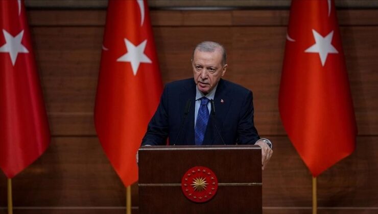 Cumhurbaşkanı Erdoğan’dan, saldırıya uğrayan CHP Genel Başkanı Özel’e geçmiş olsun telefonu