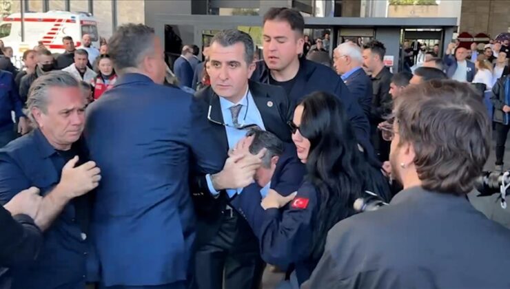 CHP Genel Başkanı Özel’e Önder’i anma töreninin ardından yumruklu saldırı