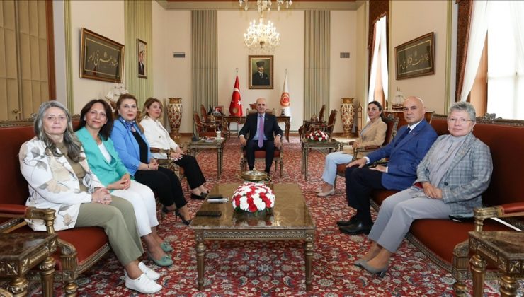 TBMM Başkanı Kurtulmuş, CHP’li Asu Kaya ve beraberindeki milletvekilleri ile İYİ Partili Çömez’i kabul etti