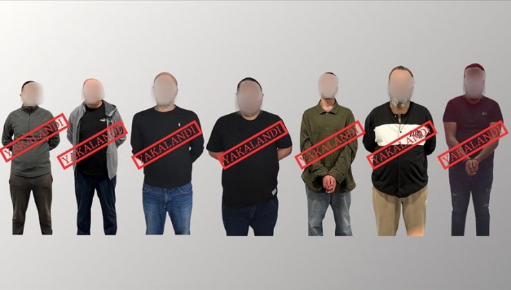 Kırmızı bültenle aranan 7 kişi yakalanarak Türkiye’ye getirildi