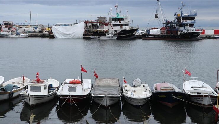 Tekirdağ’da deniz ulaşımına poyraz engeli