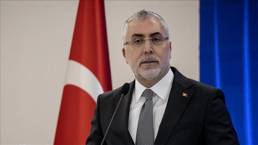 Bakan Işıkhan’dan kamu çalışanlarının mali ve sosyal haklarına ilişkin açıklama