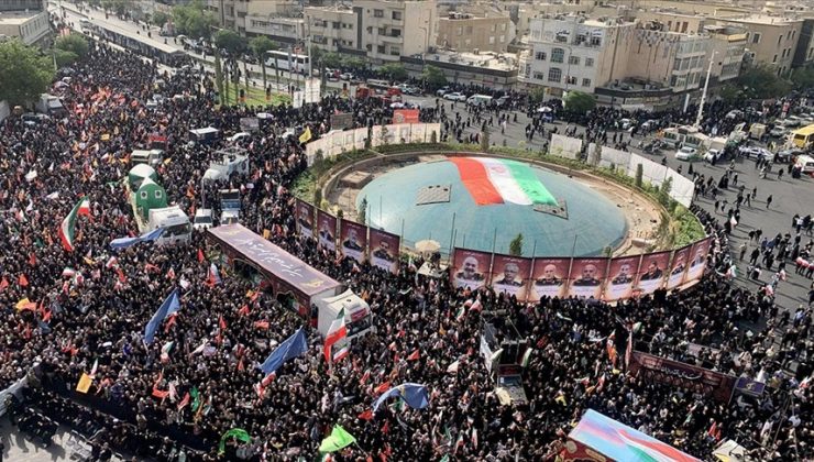 İsrail’in saldırılarında hayatını kaybeden yetkililer ve bilim insanları için Tahran’da cenaze törenleri düzenlendi