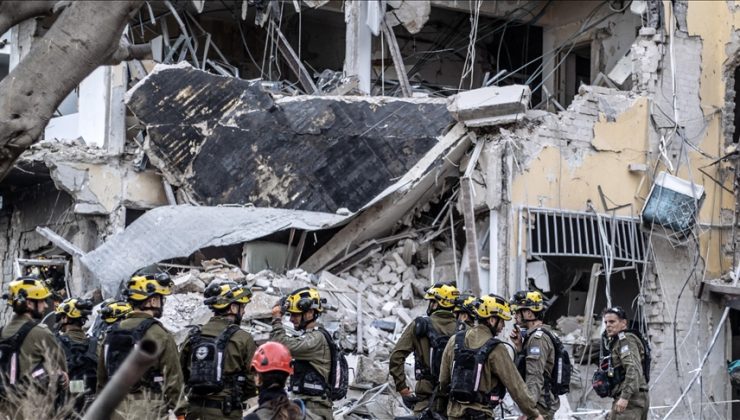 İran’ın gece düzenlediği misilleme saldırılarında İsrail’de ölenlerin sayısı 8’e yükseldi