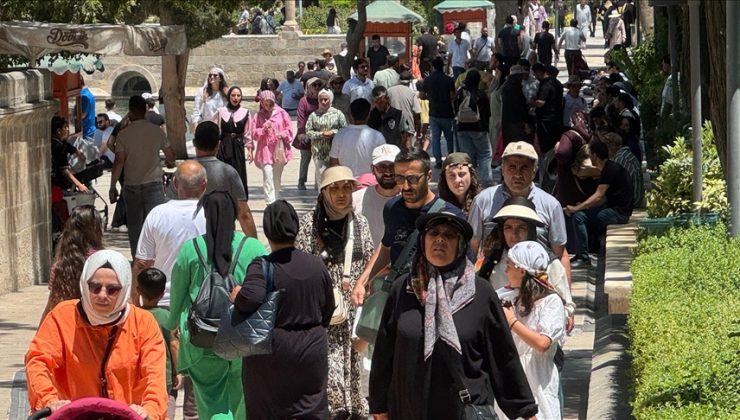 Şanlıurfa’da termometreler 48 dereceyi gösterdi