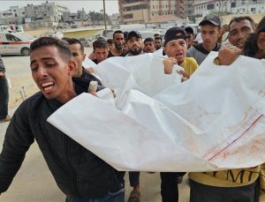 İsrail’in Gazze’ye saldırılarında 39 Filistinli hayatını kaybetti