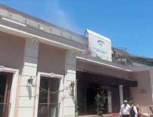 Üsküdar’da sosyal tesiste çıkan yangın söndürüldü