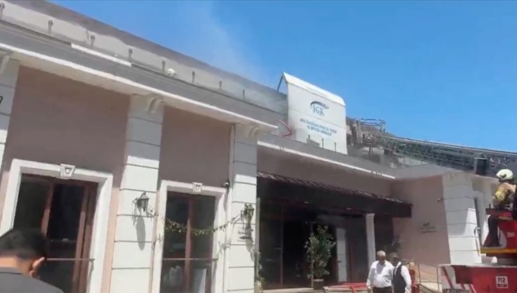 Üsküdar’da sosyal tesiste çıkan yangın söndürüldü