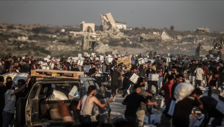 UNRWA, Gazze’deki yardım dağıtım merkezlerini “ölüm meydanlarına” benzetti