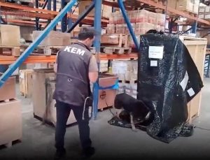 Ticaret Bakanlığı ekipleri, 4 ilde çok sayıda kaçak eşya ve yüklü miktarda uyuşturucu ele geçirdi