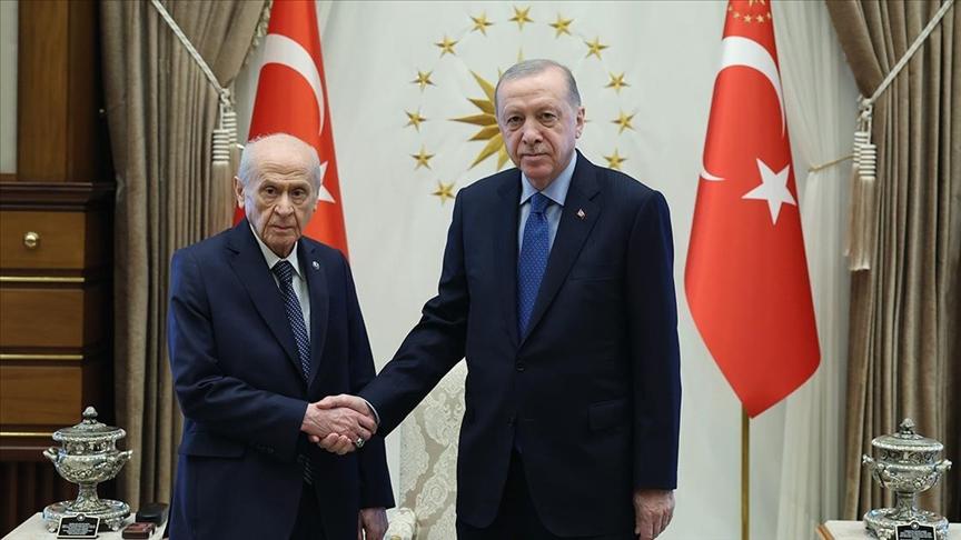 Cumhurbaşkanı Erdoğan, MHP Genel Başkanı Bahçeli’yi kabul etti