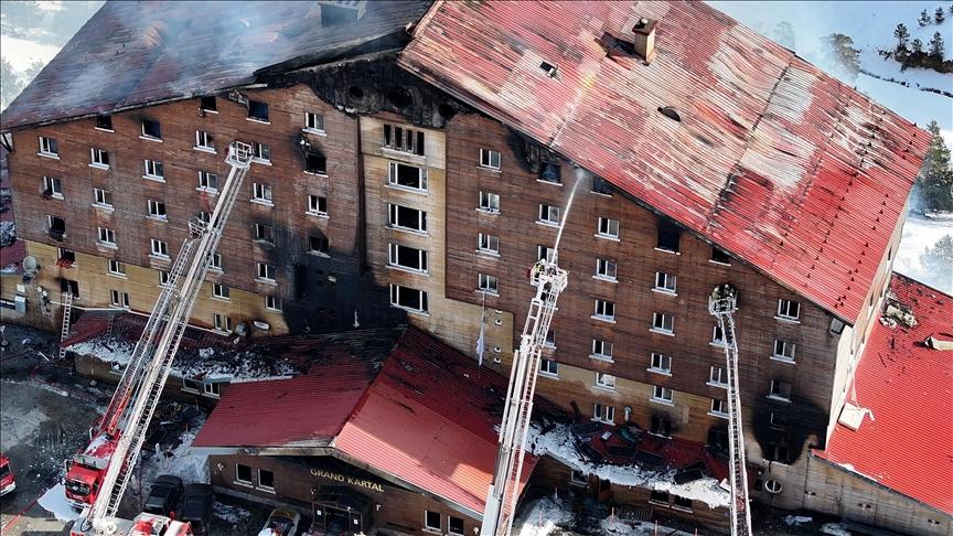 Kartalkaya’daki otel yangını davasında 32 sanık pazartesi hakim karşısına çıkacak