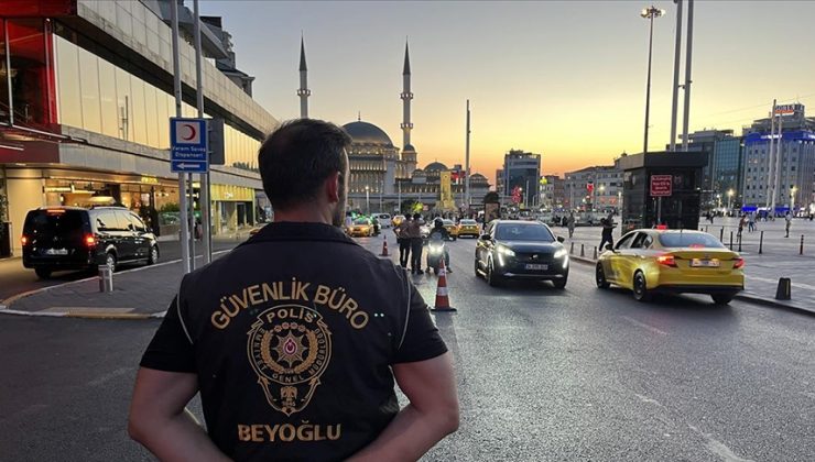 “Huzur İstanbul” uygulamasında 984 kişi gözaltına alındı