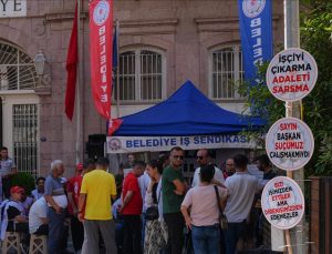 İzmir Büyükşehir Belediyesinin işten çıkardığı işçiler eylemlerini sürdürüyor