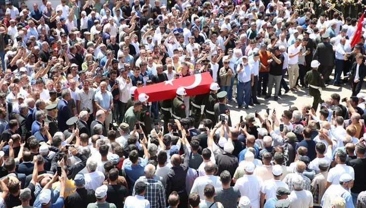Şehitlerimizi uğurladık