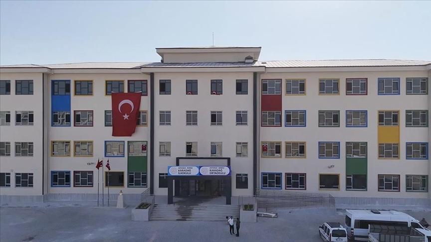 Adıyaman’ın yeni yerleşim yerlerinde yapılan okullarda eğitim başlıyor