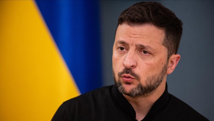 Zelenskiy, pazartesi günü ABD Başkanı Trump ile görüşmek üzere Washington’a gideceğini belirtti