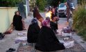 Balıkesir Sındırgı merkezli depremlerin hasara neden olduğu mahallelerin sakinleri geceyi sokakta geçirdi