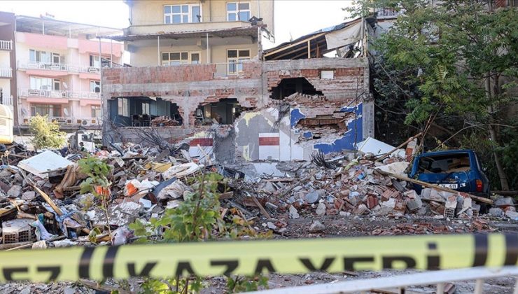 Balıkesir’de 6,1 büyüklüğündeki depremin ardından 786 artçı sarsıntı kaydedildi