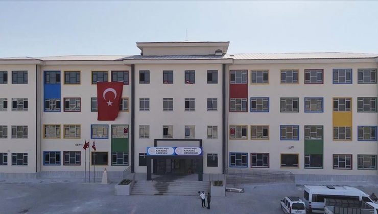 Adıyaman’ın yeni yerleşim yerlerinde yapılan okullarda eğitim başlıyor