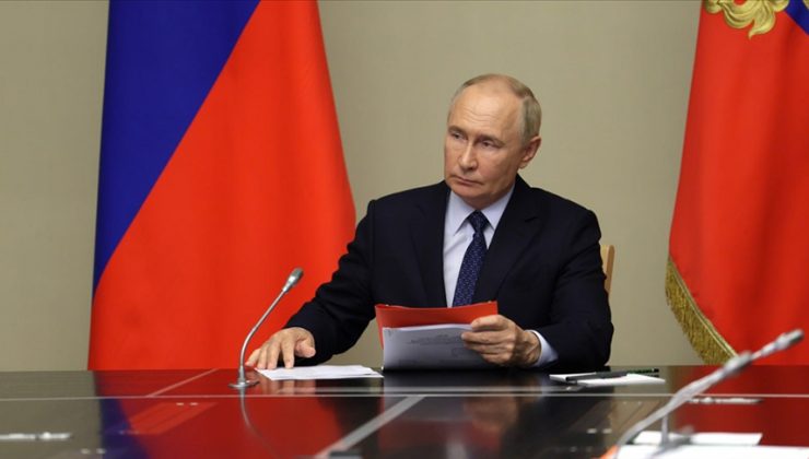 Putin, Güvenlik Konseyi’ni “bölgesel güvenlik” gündemiyle topladı