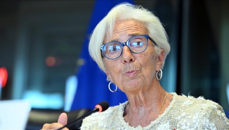 ECB Başkanı Lagarde, Avrupa işgücü piyasasının son dönemde şokları beklenmedik şekilde iyi atlattığını söyledi