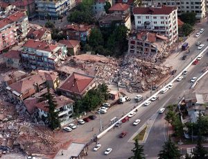 17 Ağustos Marmara Depremi’nin üzerinden 26 yıl geçti